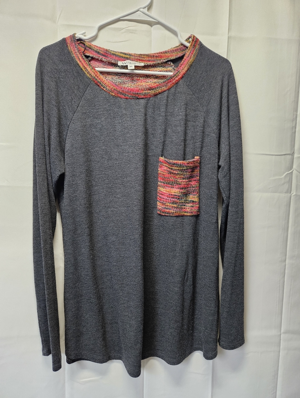 Wonderland by Orange Gray Long Sleeve Top with Multicolor Knit Trim